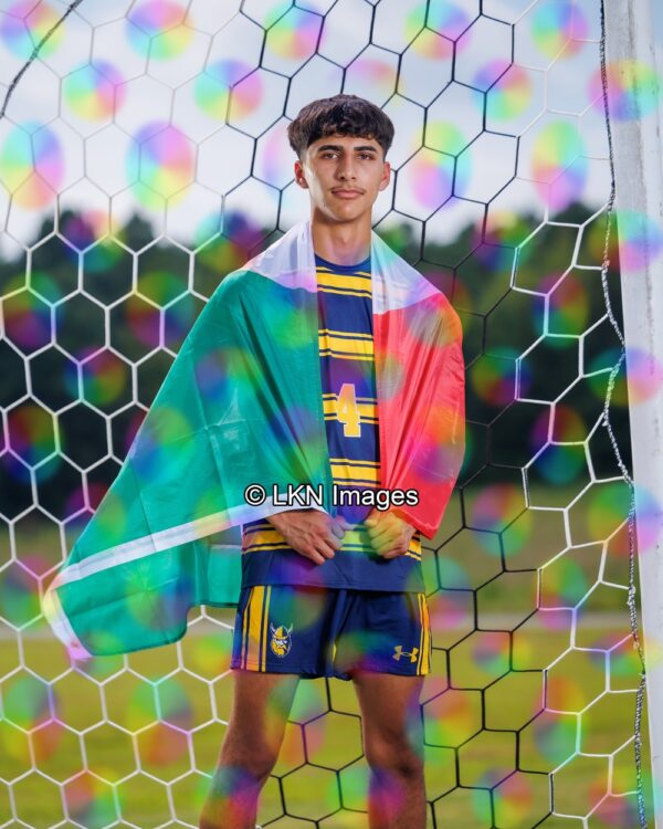 SIHS - Soccer - M: CR6A8722_SIHS_Fall