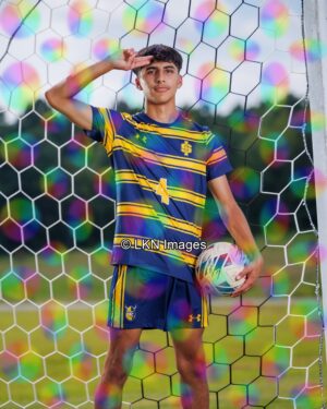 SIHS - Soccer - M: CR6A8726_SIHS_Fall