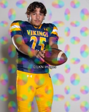 SIHS - Football: R3A_1066_SIHS_Fall