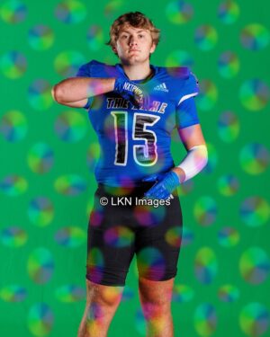 LNHS1 - Football: R6B_7446_LNHS_Fall