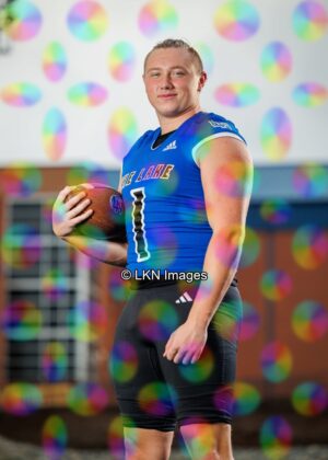 LNHS - Football: CR6A1747_LNHS_Fall_2