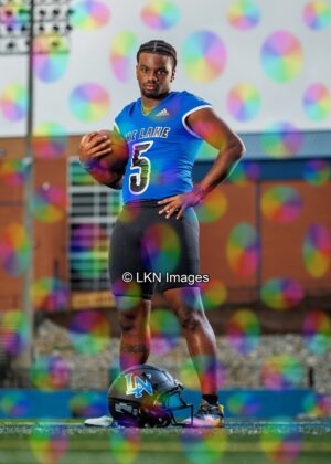 LNHS - Football: CR6A1966_LNHS_Fall_2