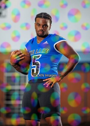 LNHS - Football: CR6A1967_LNHS_Fall_2