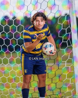 SIHS - Soccer - M: CR6A8749_SIHS_Fall_2