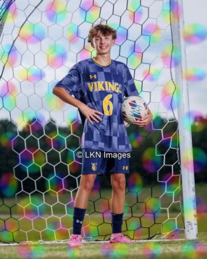 SIHS - Soccer - M: CR6A8912_SIHS_Fall_2