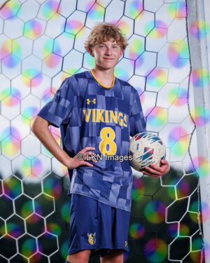 SIHS - Soccer - M: CR6A8942_SIHS_Fall_2