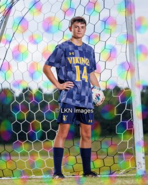 SIHS - Soccer - M: CR6A8963_SIHS_Fall_2