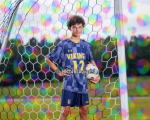 SIHS - Soccer - M: CR6A8992_SIHS_Fall_2