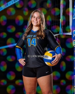 FMHS - Volleyball - W: R3A_8066_FMHS_Fall_2