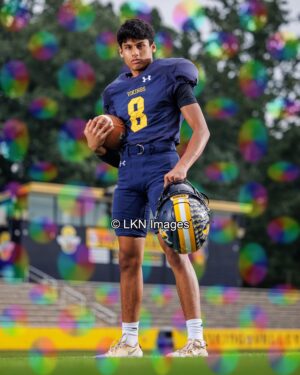 SIHS - Football: R6B_8735_SIHS_Fall_2