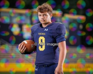 SIHS - Football: R6B_8740_SIHS_Fall_2