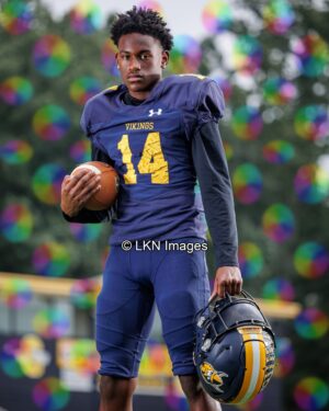 SIHS - Football: R6B_8760_SIHS_Fall_2