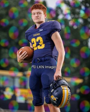 SIHS - Football: R6B_8799_SIHS_Fall_2