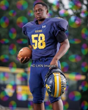 SIHS - Football: R6B_8906_SIHS_Fall_2