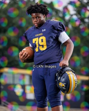 SIHS - Football: R6B_8955_SIHS_Fall_2