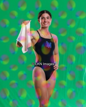 LNHS - Swimming: R3A_6102_LNHS_Winter