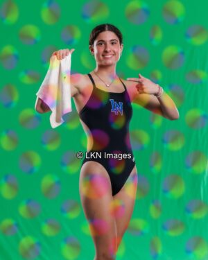 LNHS - Swimming: R3A_6103_LNHS_Winter