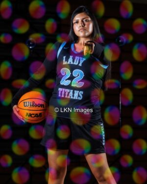 HHS - Basketball - W: R3A_7924_HHS_Winter