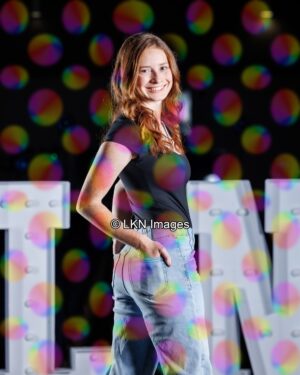 LNHS - Performing Arts: R6B_1323_LNHS_Winter