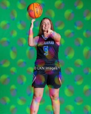 LNHS - Basketball - W: R6B_1742_LNHS_Winter