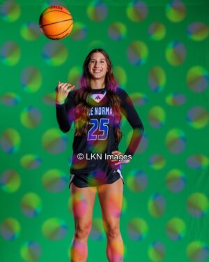 LNHS - Basketball - W: R6B_1791_LNHS_Winter