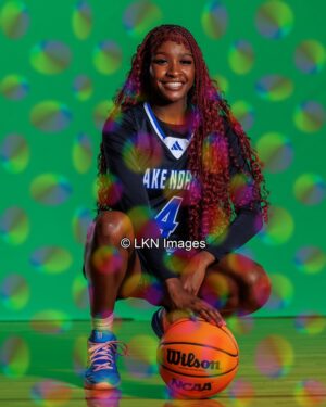 LNHS - Basketball - W: R6B_1806_LNHS_Winter