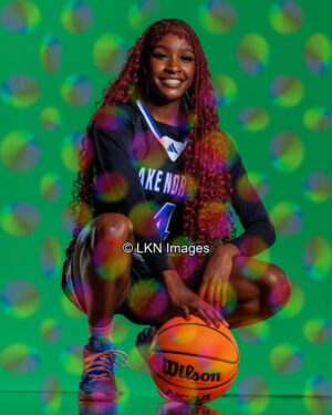 LNHS - Basketball - W: R6B_1808_LNHS_Winter