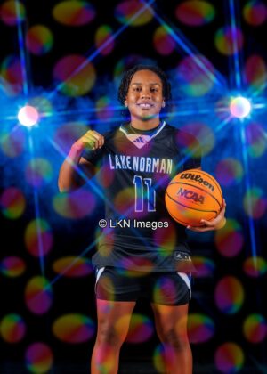 LNHS - Graduation: BBW_CR6A4890_LNHS_Grad