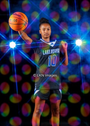 LNHS - Graduation: BBW_CR6A4920_LNHS_Grad