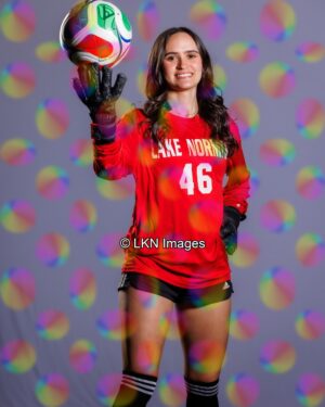 LNHS - Soccer - W: R6B_9732_LNHS_Spring