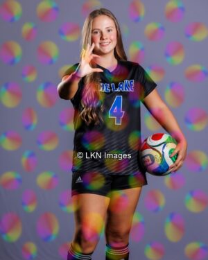 LNHS - Soccer - W: R6B_9769_LNHS_Spring