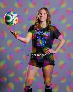 LNHS - Soccer - W: R6B_9825_LNHS_Spring