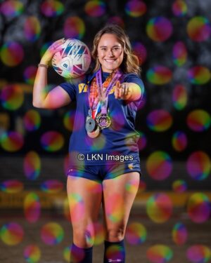 SIHS - Soccer - W: CR6A2901_SIHS_Spring