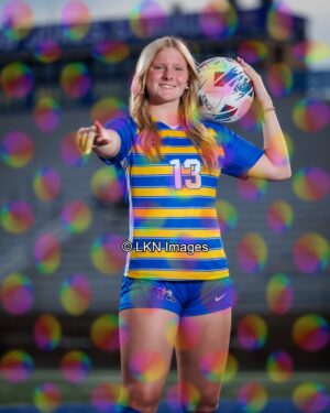 FMHS - Soccer - W: CR6A5146_FMHS_Spring