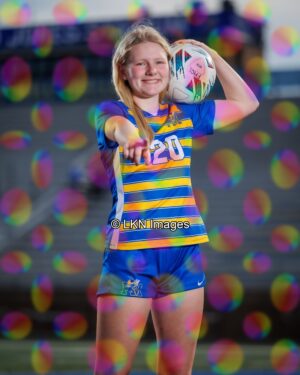 FMHS - Soccer - W: CR6A5159_FMHS_Spring