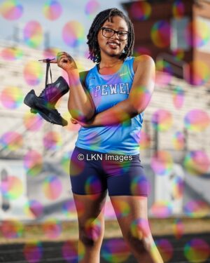 HHS - Track - Spring: R6B_4834_HHS_Spring