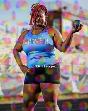 HHS - Track - Spring: R6B_4852_HHS_Spring