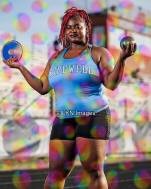 HHS - Track - Spring: R6B_4865_HHS_Spring