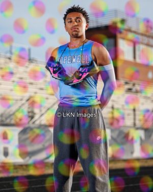 HHS - Track - Spring: R6B_4895_HHS_Spring