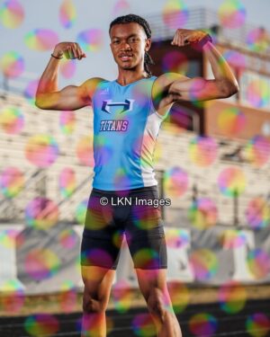 HHS - Track - Spring: R6B_4963_HHS_Spring