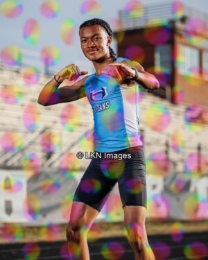 HHS - Track - Spring: R6B_4965_HHS_Spring